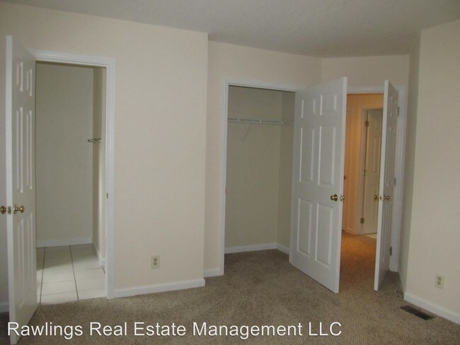 Building Photo - 140 Elkwood Ave