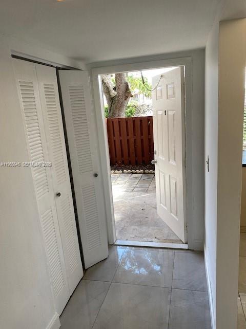 Building Photo - 8021 Southgate Blvd