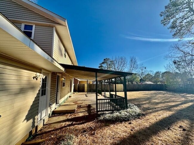 Building Photo - Great rental in South Huntsville near Redstone Arsenal Gate 1