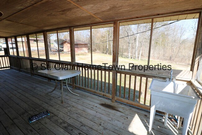 Building Photo - Ragland Rental