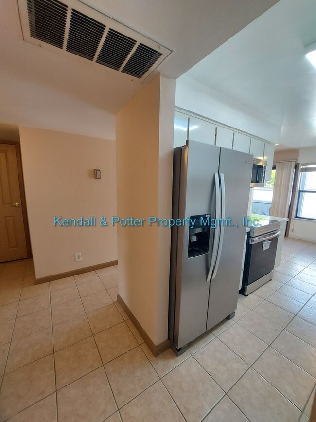 Building Photo - Charming Capitola 2BR with Oversized Patio, Pool Access & Carport Parking - Villas of Capitola!