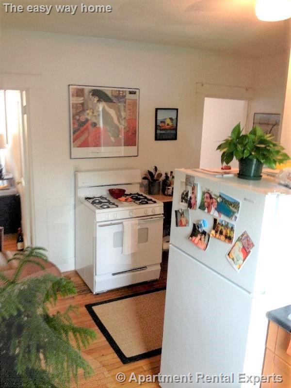 Building Photo - 148 Fifth St Unit #6