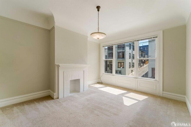 Building Photo - 928 Greenwich St