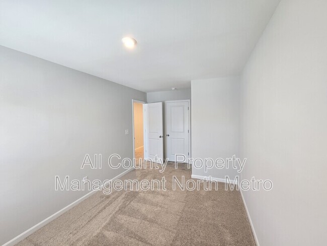 Building Photo - 107 Brandon Ridge
