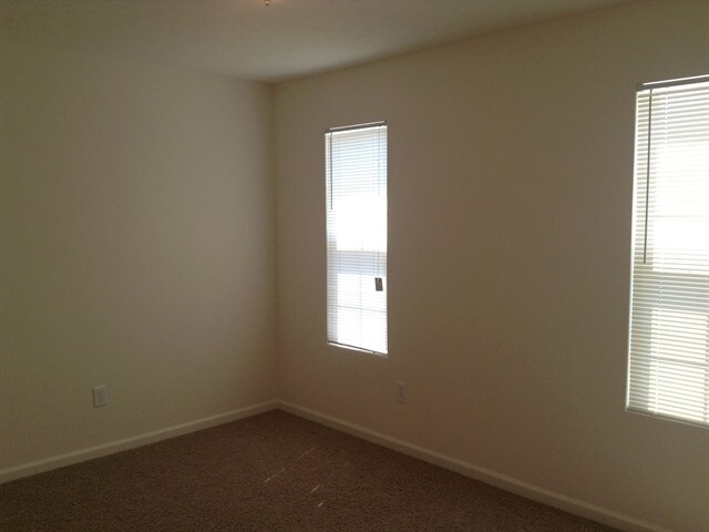 Building Photo - 1229 Tuscany Dr