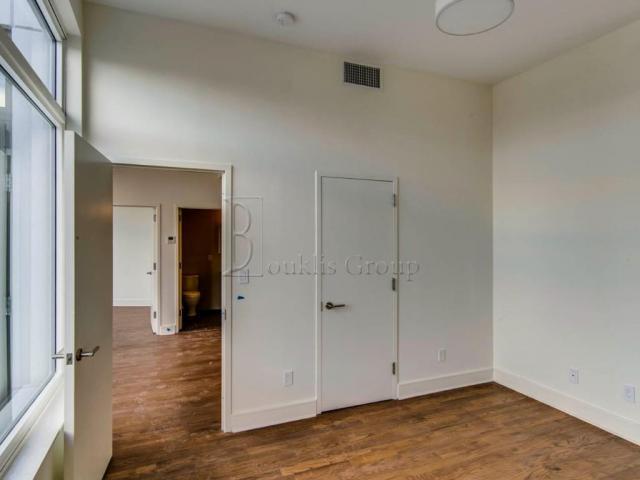 Building Photo - 1 bedroom in ASTORIA NY 11102