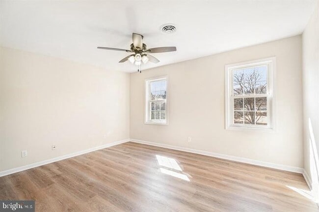 Building Photo - 2113 Matthew Ln