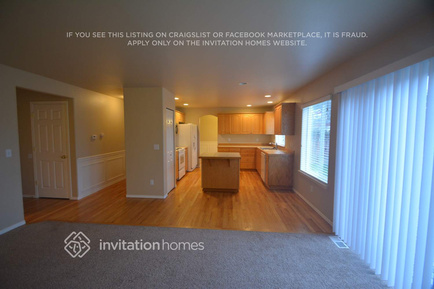 Building Photo - 5806 79th Ave NE