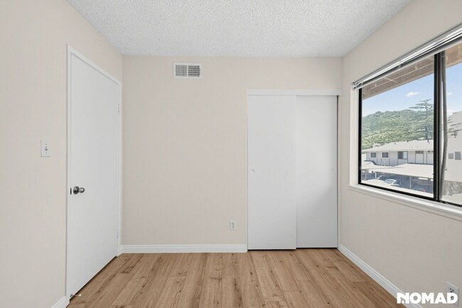 Building Photo - 5335 Argos St
