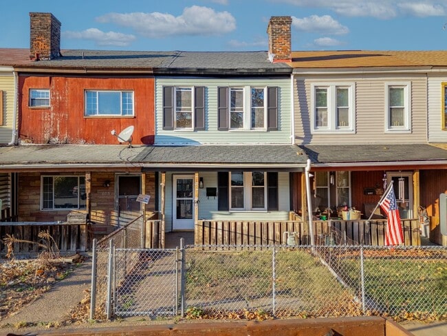 Building Photo - 2 Bed 1 bath House