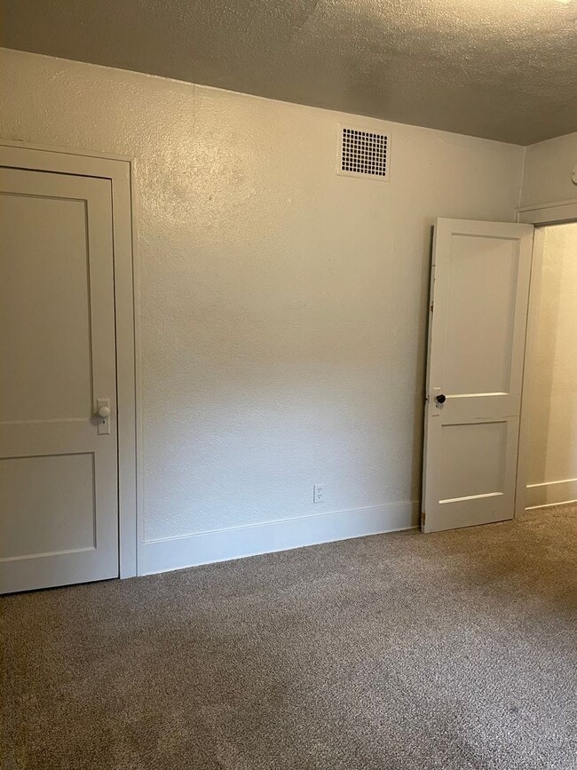 Building Photo - STUDENTS WELCOME! 1 Block North of CSU - Tenant Only Pays Trash