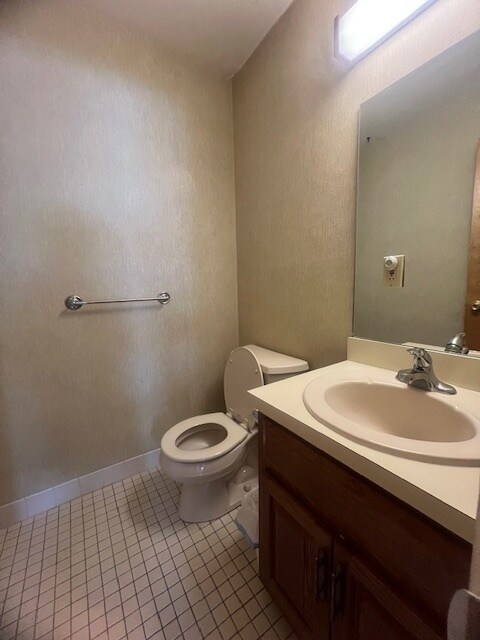 Bath - 176 Chestnut St
