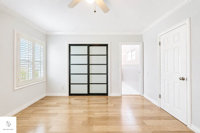 Building Photo - Bright 2BR/2BA Rosemead Rental: Self-Contained Unit with Private Entry & Driveway Parking