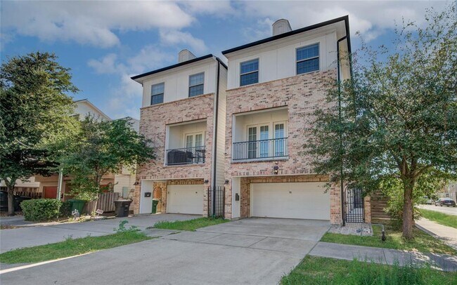 Building Photo - 1721 Thompson St