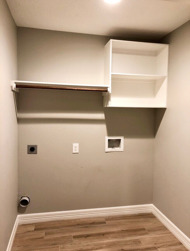 Building Photo - 3609 Park Drive Ste A