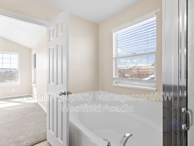 Building Photo - 4172 W Lakebridge Drive