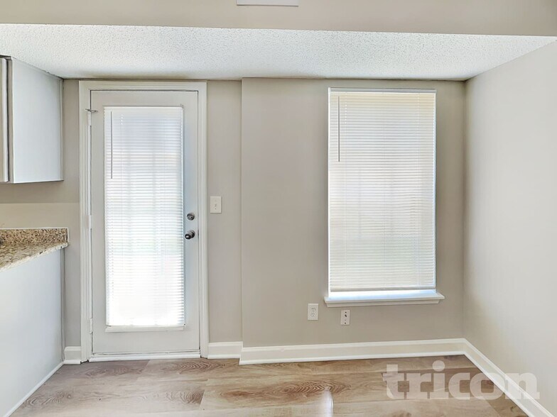 Building Photo - 1123 Alston Hill Dr