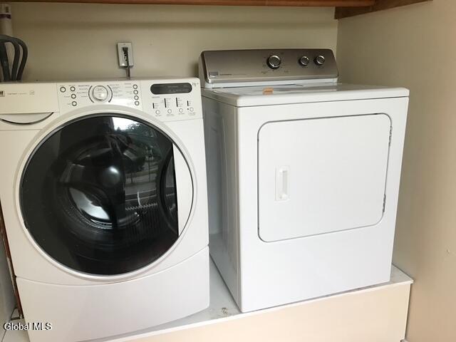 Building Photo - 28 Manning Blvd