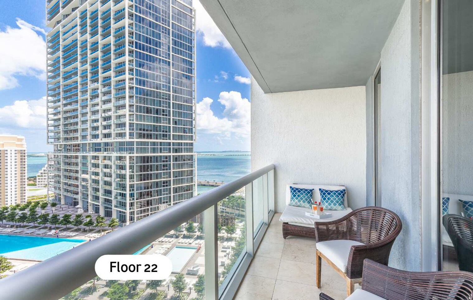 Building Photo - 485 Brickell Ave