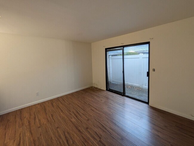 Building Photo - Beautiful Single-Story Home for Rent in La Verne