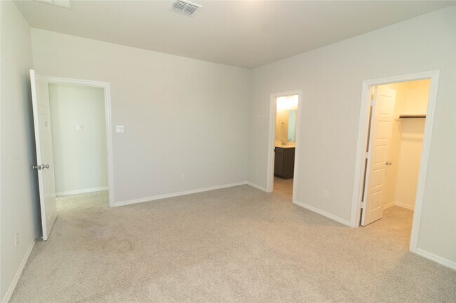 Building Photo - 4135 Chloe Ridge Ln