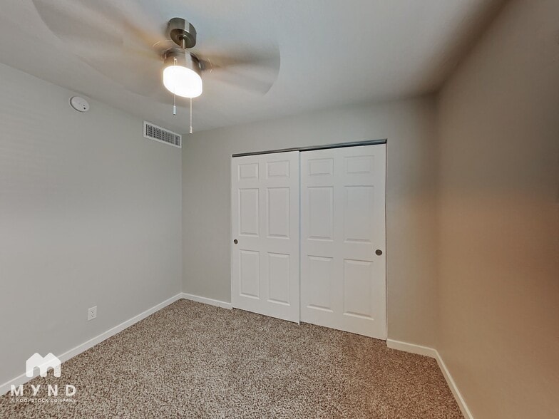 Building Photo - 12707 W Tasha Dr
