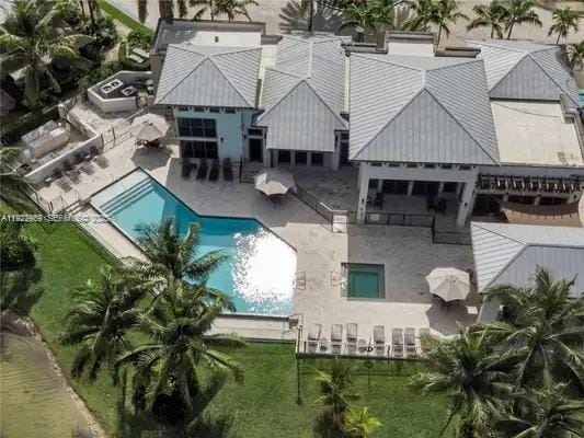 Building Photo - 6035 NW 104th Path