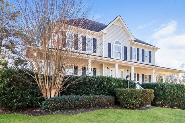 Building Photo - Spacious Backyard in Douglasville, GA