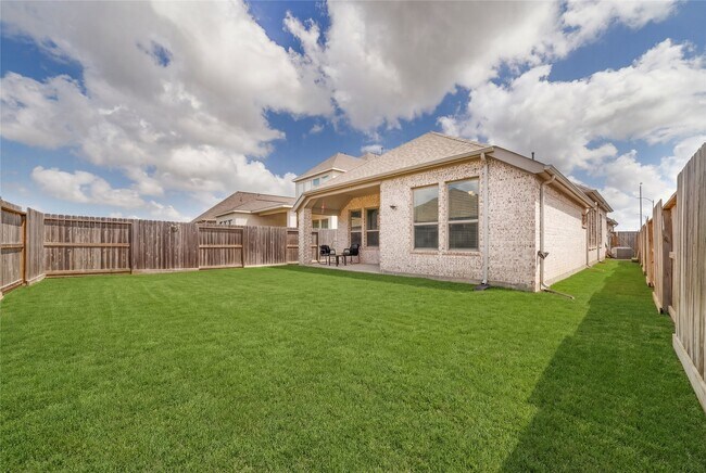 Building Photo - 10443 Cecilia Star Ln
