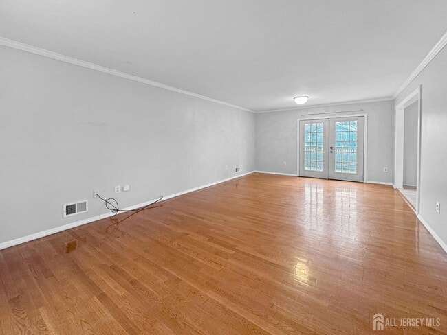 Building Photo - 117 Old Post Rd