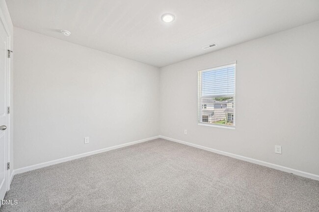 Building Photo - 721 Deschutes Dr