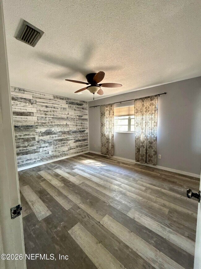 Building Photo - 12637 Condor Dr