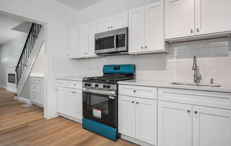 Building Photo - 1058 N 10th St