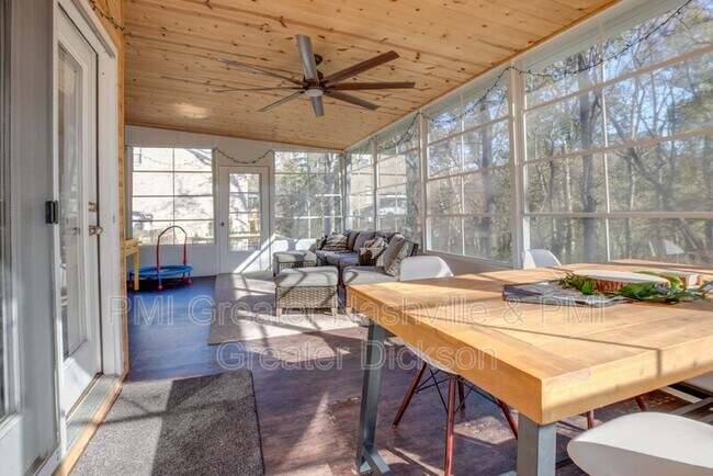 Building Photo - 7393 Riverfront Dr