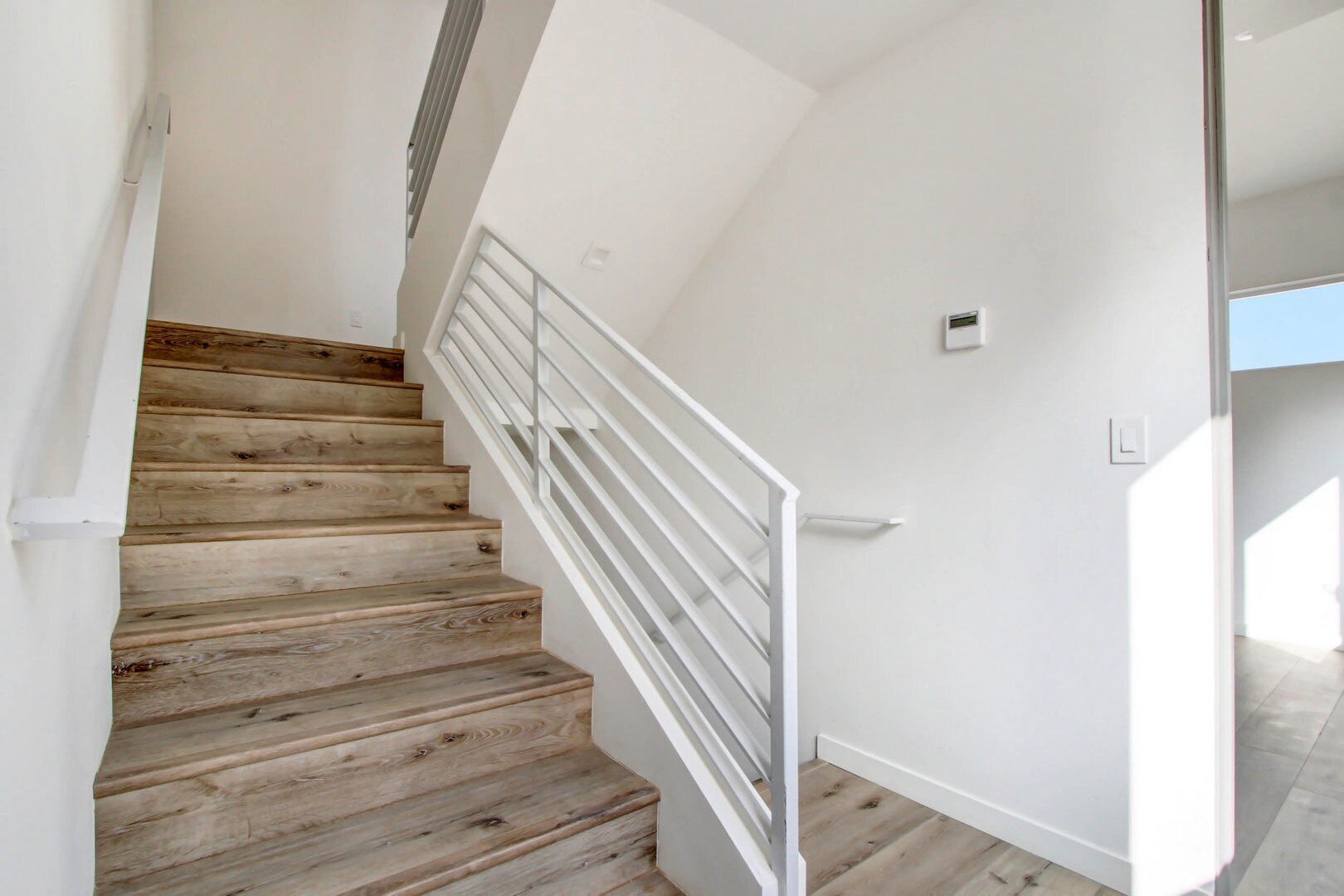Building Photo - 5407 Huntington Dr N