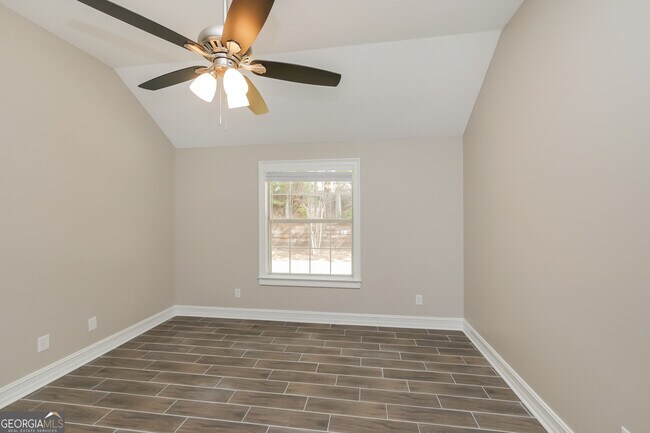 Building Photo - 40 Prestwick Dr