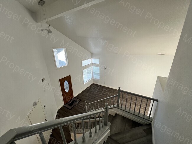 Building Photo - 5221 Moonlight Way