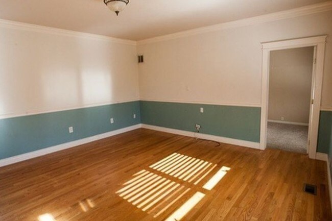 Building Photo - 13008 132nd Ave NE