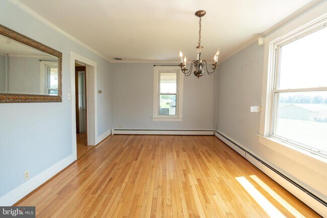 Building Photo - 4635-4637 Norrisville Rd