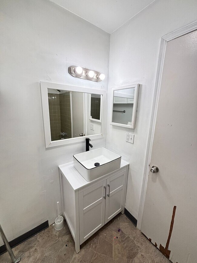 Building Photo - 3 bedroom Home for rent - Allentown