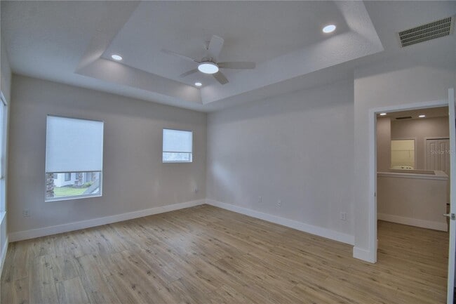 Building Photo - 2673 Calistoga Ave