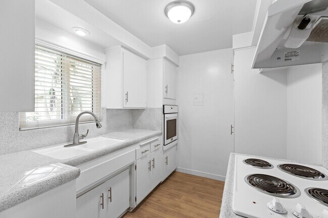 Interior Photo - Huntington Villas