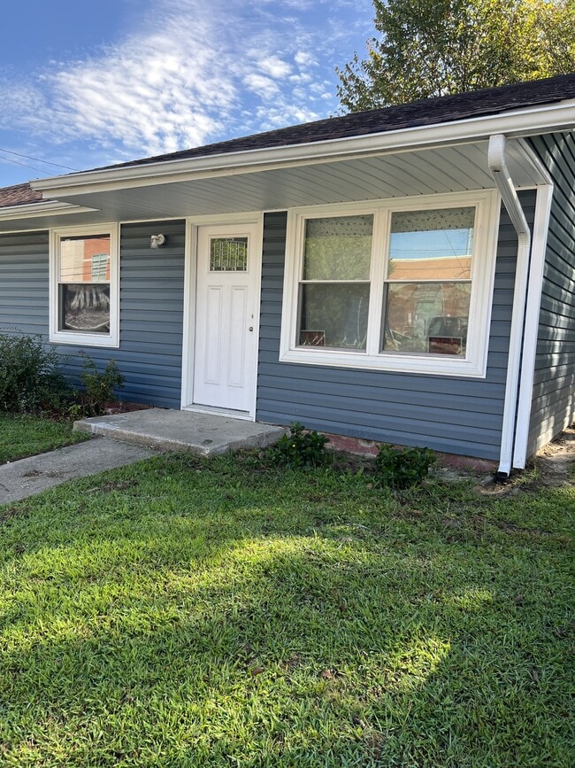 Primary Photo - 4124 Powhatan Ave