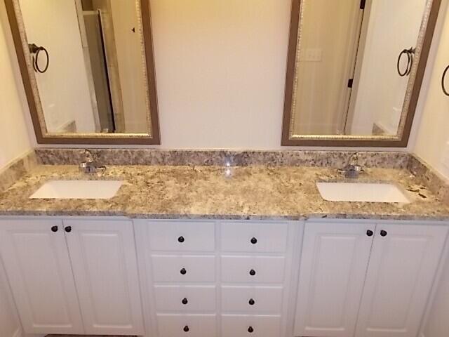 Building Photo - 2005 102nd St