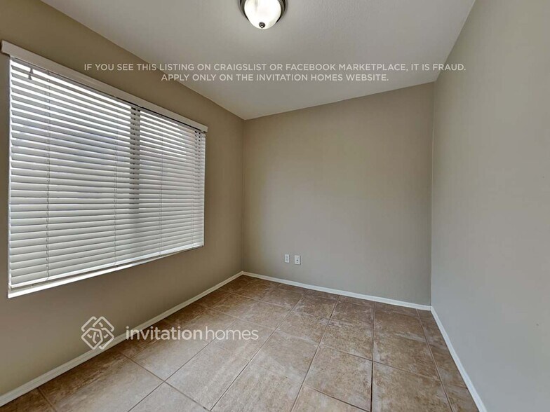 Building Photo - 9414 W Sheridan St