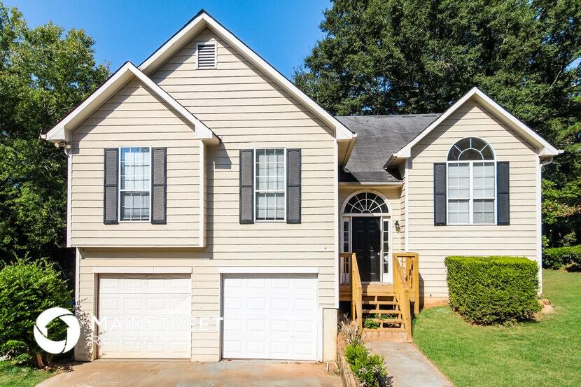 Primary Photo - 4809 Shallow Farm Dr NE