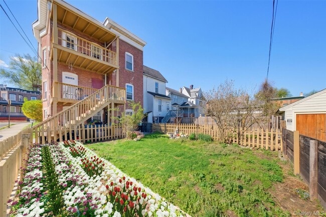 Building Photo - 22 Overlook Pl