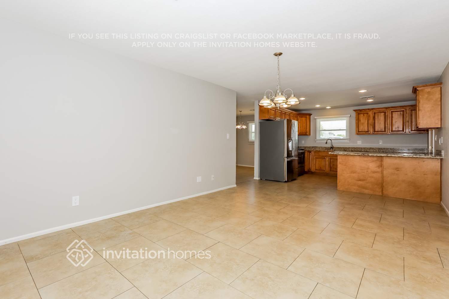 Building Photo - 200 N Miller St