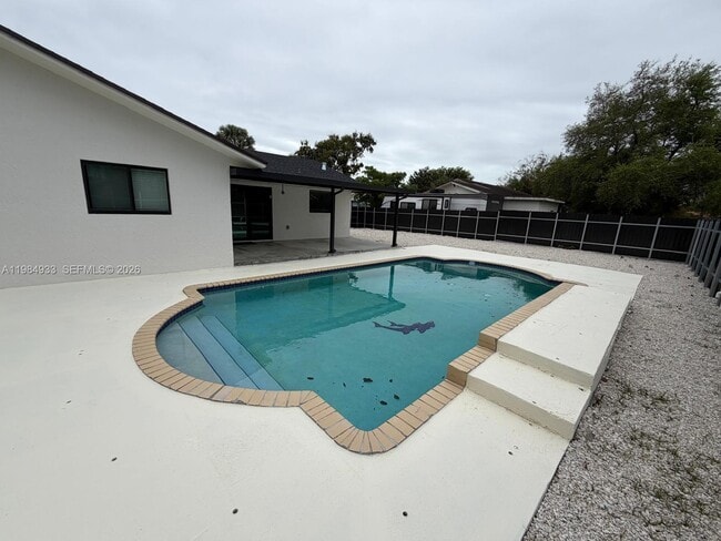 Building Photo - 21052 SW 97th Pl