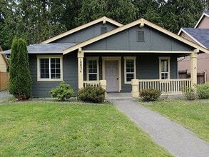 Building Photo - 18824 18th Ave E